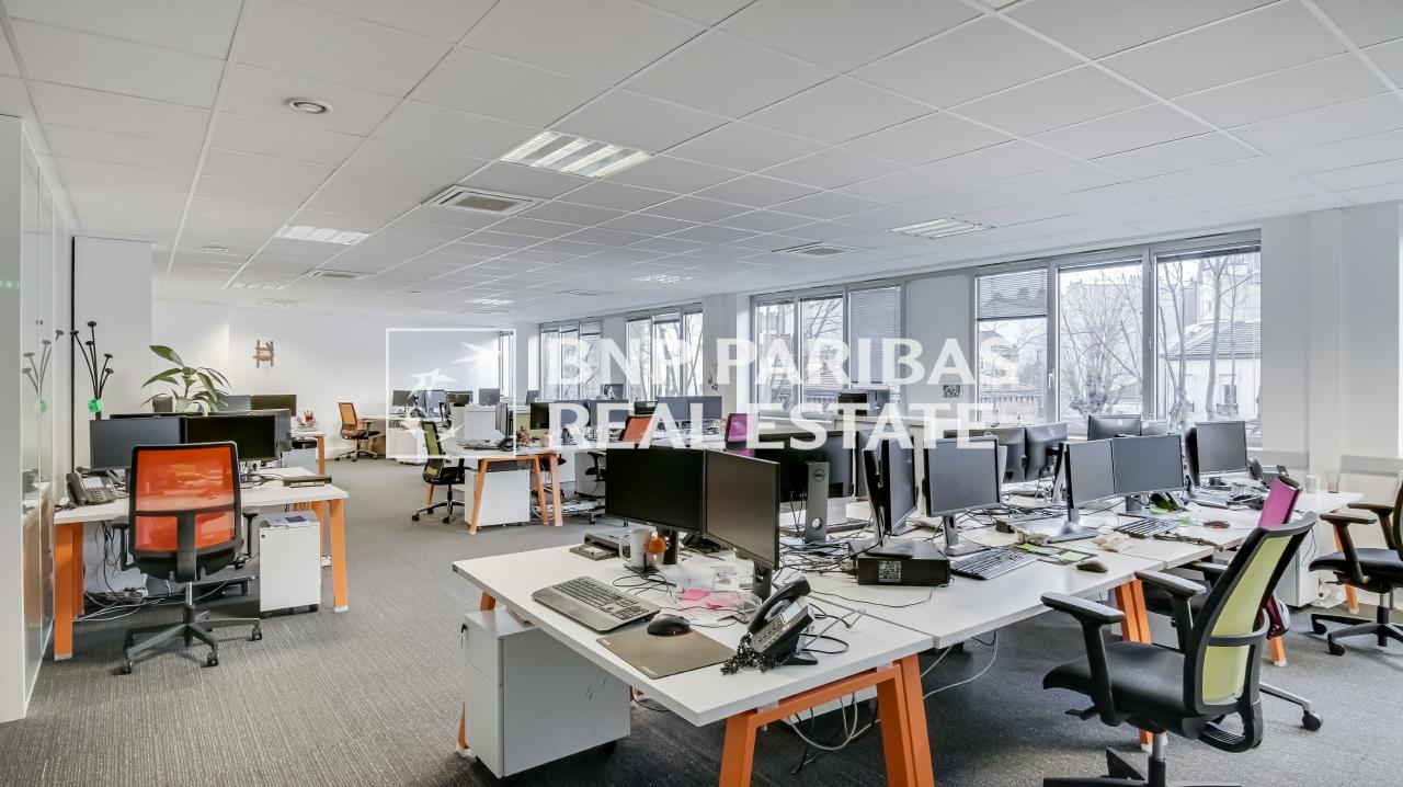 Bureau Saint-Ouen 5358m² Location bureau Saint-Ouen Seine-Saint-Denis OLBUR2317152 3